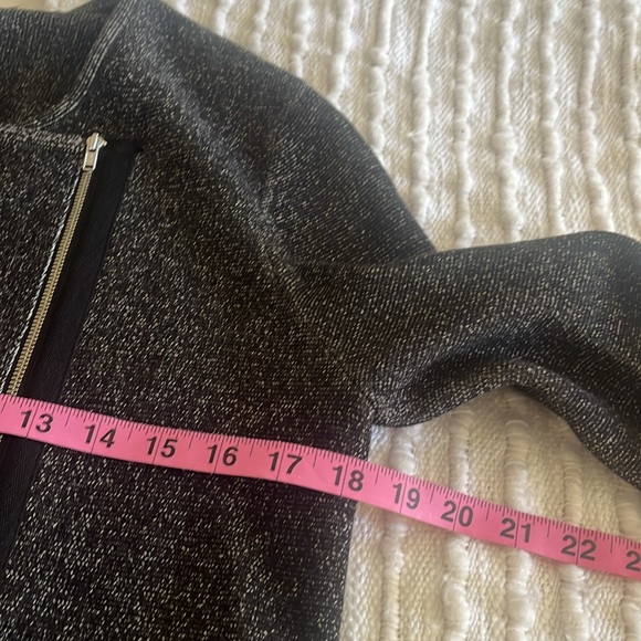 Theory zippered sweater coat S/M - Picture 7 of 7